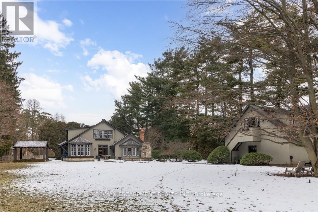 2055 Lakeshore Road E, Oakville, Ontario  L6J 1M4 - Photo 4 - W12721596