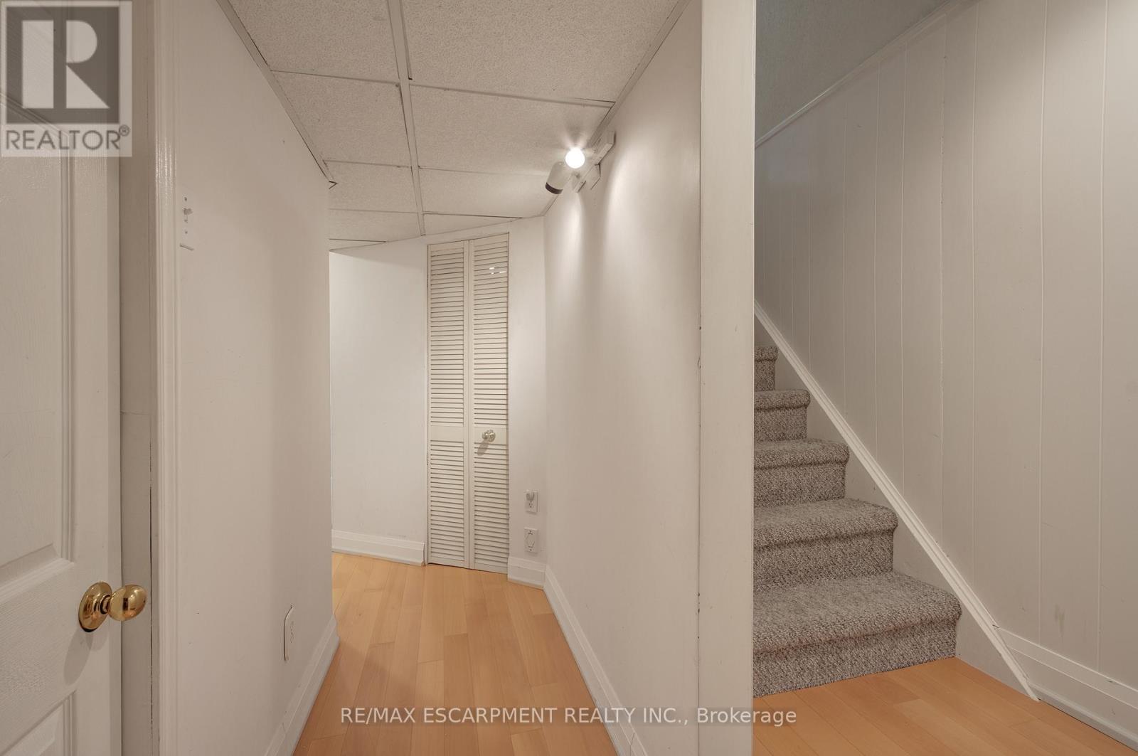 214 Ross Lane, Oakville, Ontario  L6H 5K5 - Photo 31 - W12721634