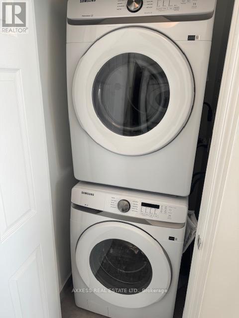 1912 - 339 Rathburn Road W, Mississauga, Ontario  L5B 0K6 - Photo 9 - W12721668