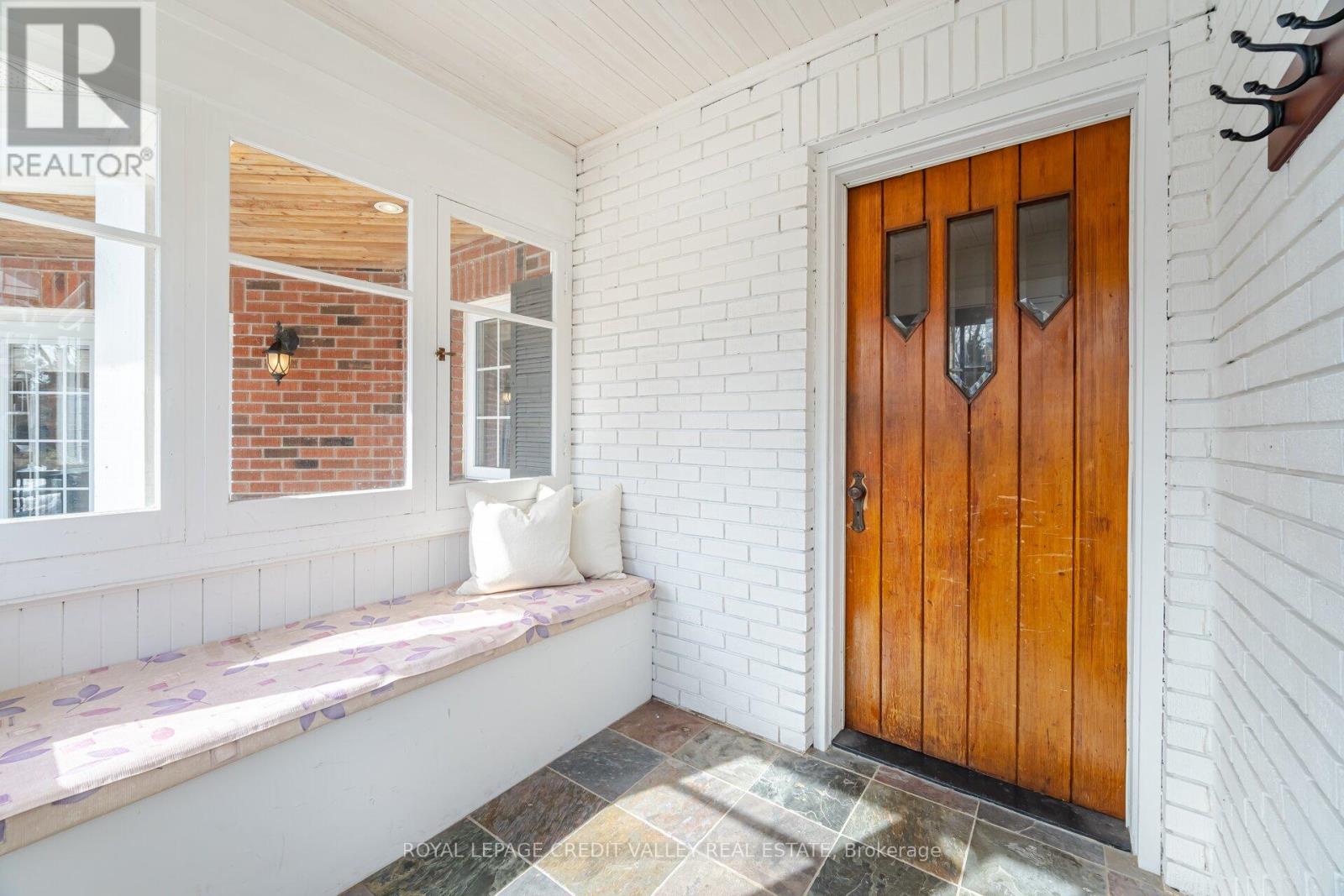 20 Fleming Avenue, Brampton, Ontario  L6Y 1K1 - Photo 10 - W12721670