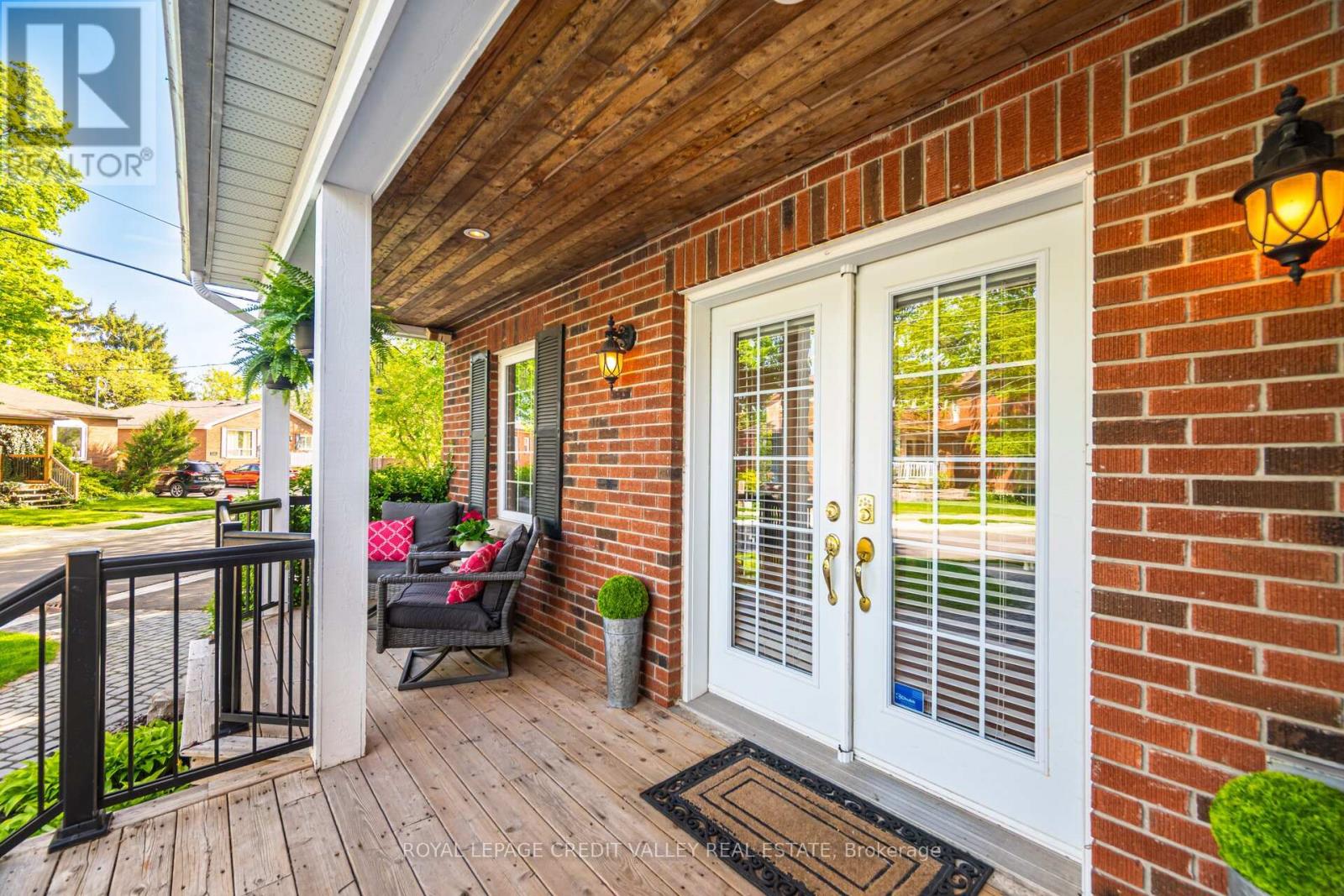 20 Fleming Avenue, Brampton, Ontario  L6Y 1K1 - Photo 8 - W12721670