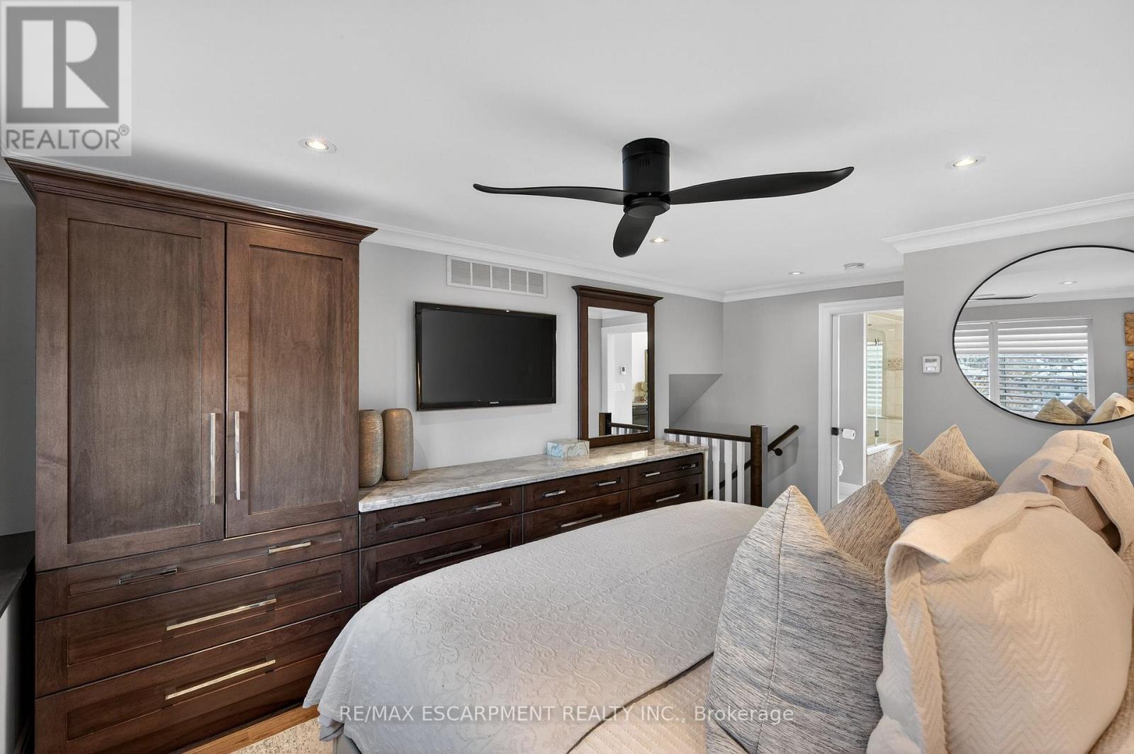 1428 Alfred Crescent, Burlington, Ontario  L7S 1K7 - Photo 22 - W12721680