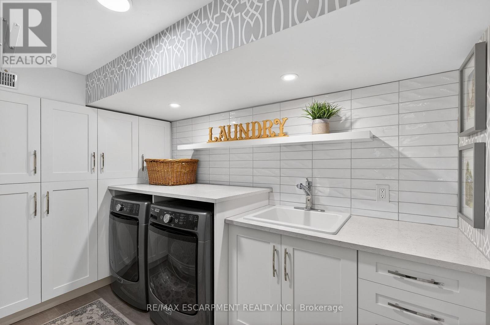 1428 Alfred Crescent, Burlington, Ontario  L7S 1K7 - Photo 36 - W12721680