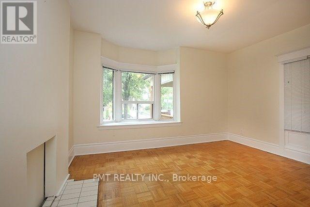 Main - 7 Harvard Avenue, Toronto, Ontario  M6R 1C5 - Photo 10 - W12721726