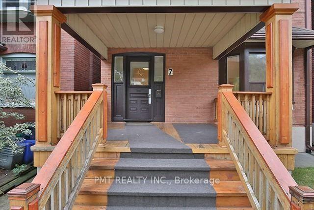 Main - 7 Harvard Avenue, Toronto, Ontario  M6R 1C5 - Photo 2 - W12721726