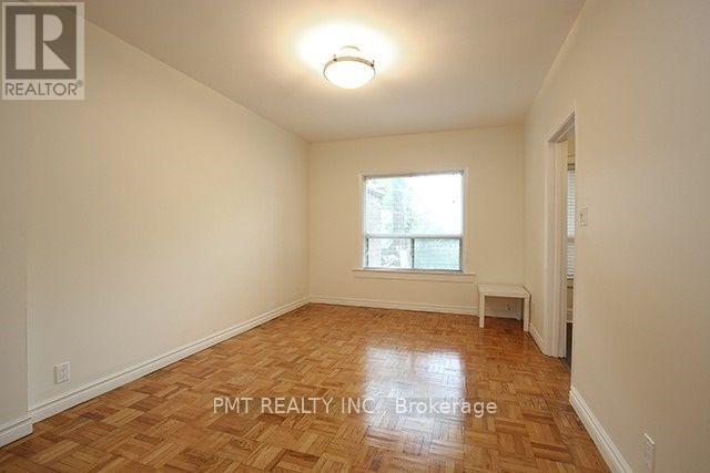 Main - 7 Harvard Avenue, Toronto, Ontario  M6R 1C5 - Photo 4 - W12721726