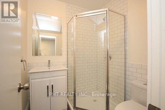 Main - 7 Harvard Avenue, Toronto, Ontario  M6R 1C5 - Photo 8 - W12721726