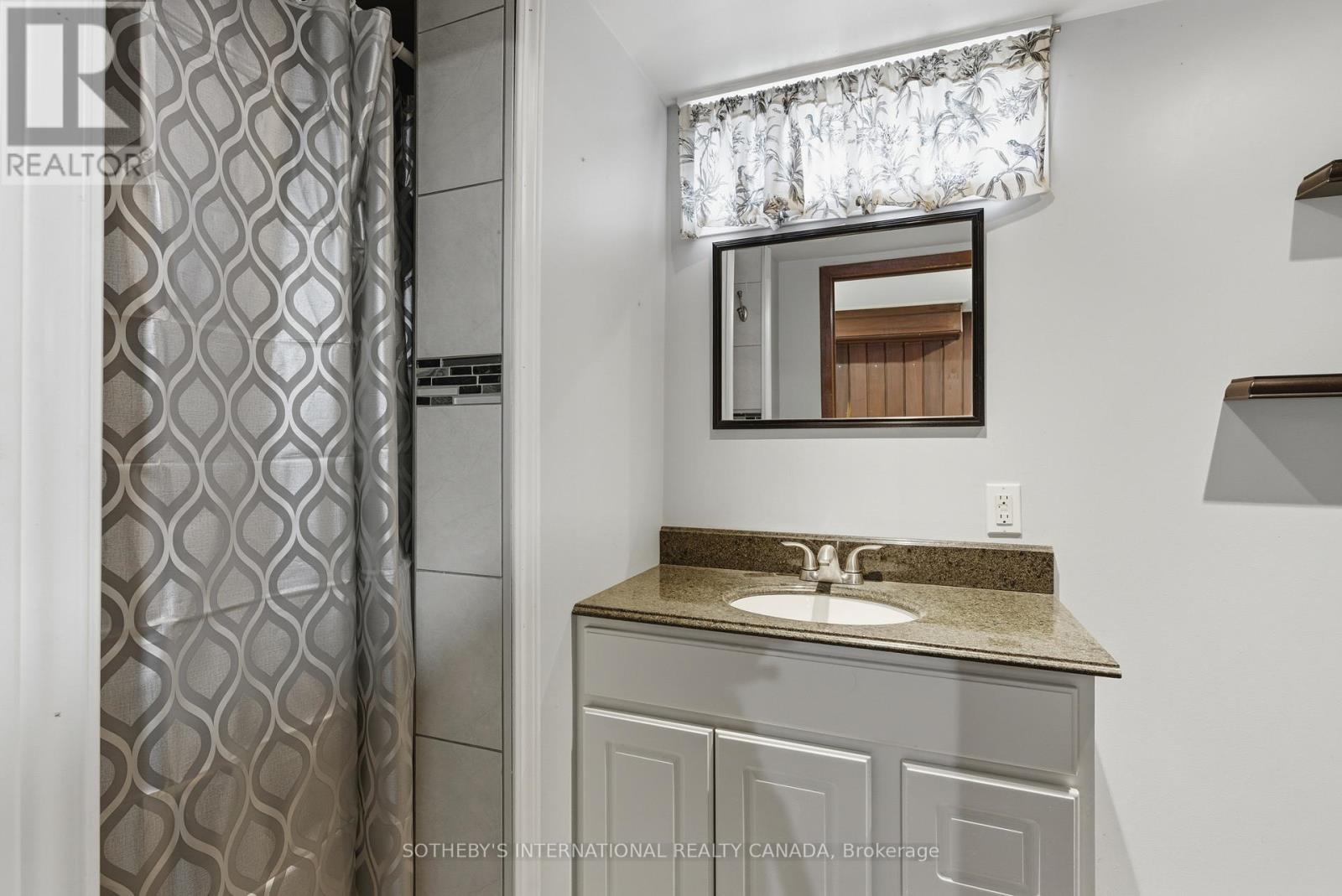 4206 Glenayr Avenue, Niagara Falls, Ontario  L2E 6J9 - Photo 21 - X12721616