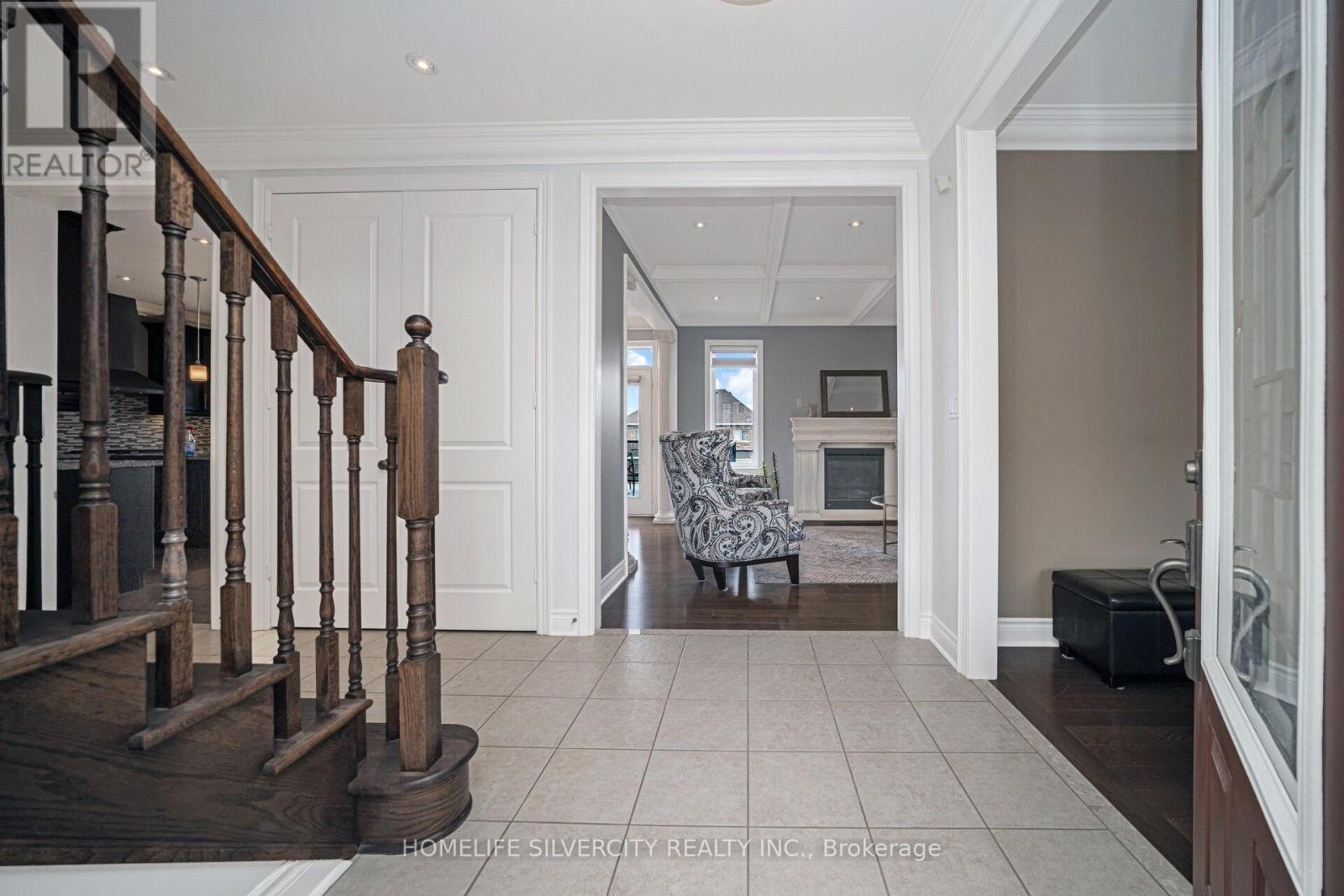 8 Mitchell Crescent, Mono, Ontario  L9W 6W6 - Photo 5 - X12721692