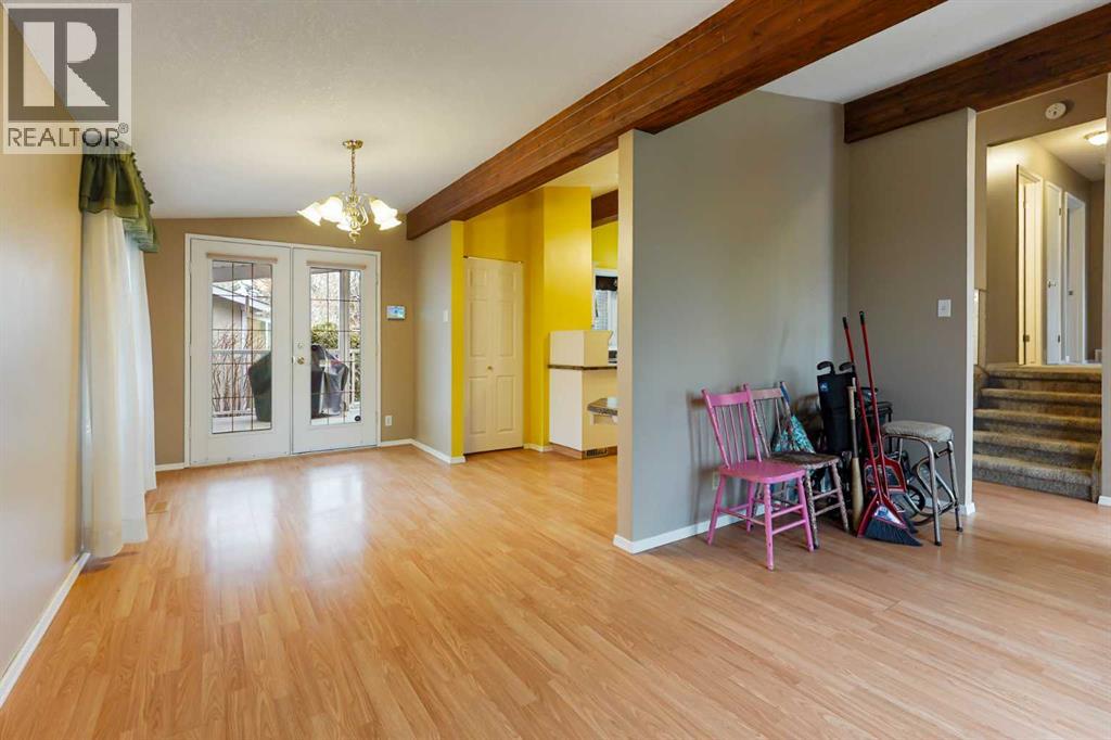 2035 19 Avenue N, Lethbridge, Alberta  T1H 4G4 - Photo 4 - A2280785