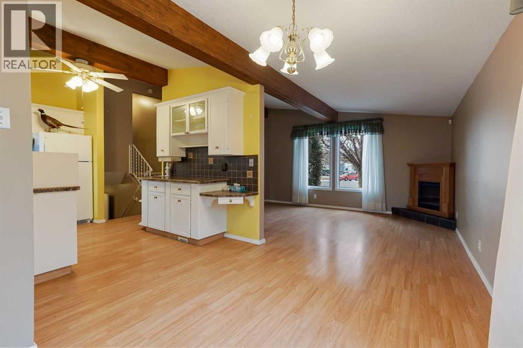 2035 19 Avenue N, Lethbridge, Alberta  T1H 4G4 - Photo 5 - A2280785