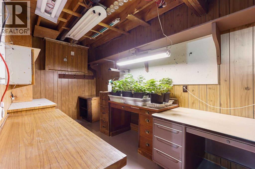 2035 19 Avenue N, Lethbridge, Alberta  T1H 4G4 - Photo 28 - A2280785