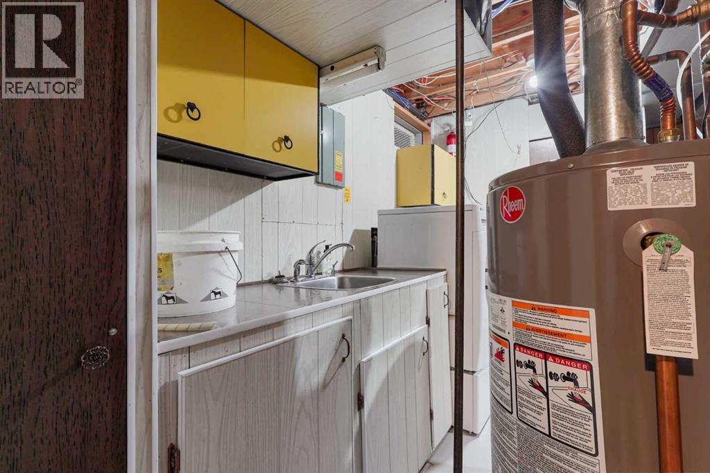 2035 19 Avenue N, Lethbridge, Alberta  T1H 4G4 - Photo 30 - A2280785