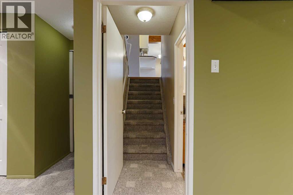 2035 19 Avenue N, Lethbridge, Alberta  T1H 4G4 - Photo 18 - A2280785