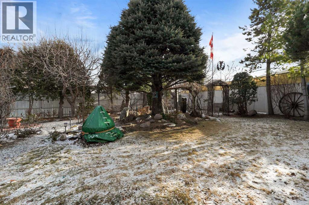 2035 19 Avenue N, Lethbridge, Alberta  T1H 4G4 - Photo 35 - A2280785