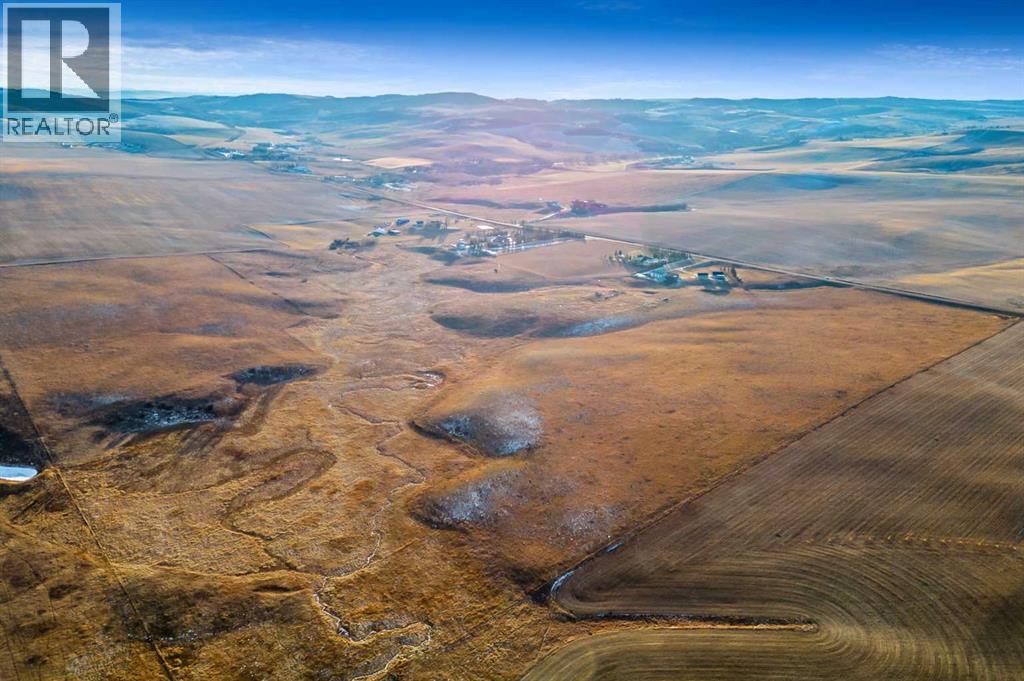 80 W Street W, Rural Foothills County, Alberta T1S 0S5 - Photo 15 - A2209361