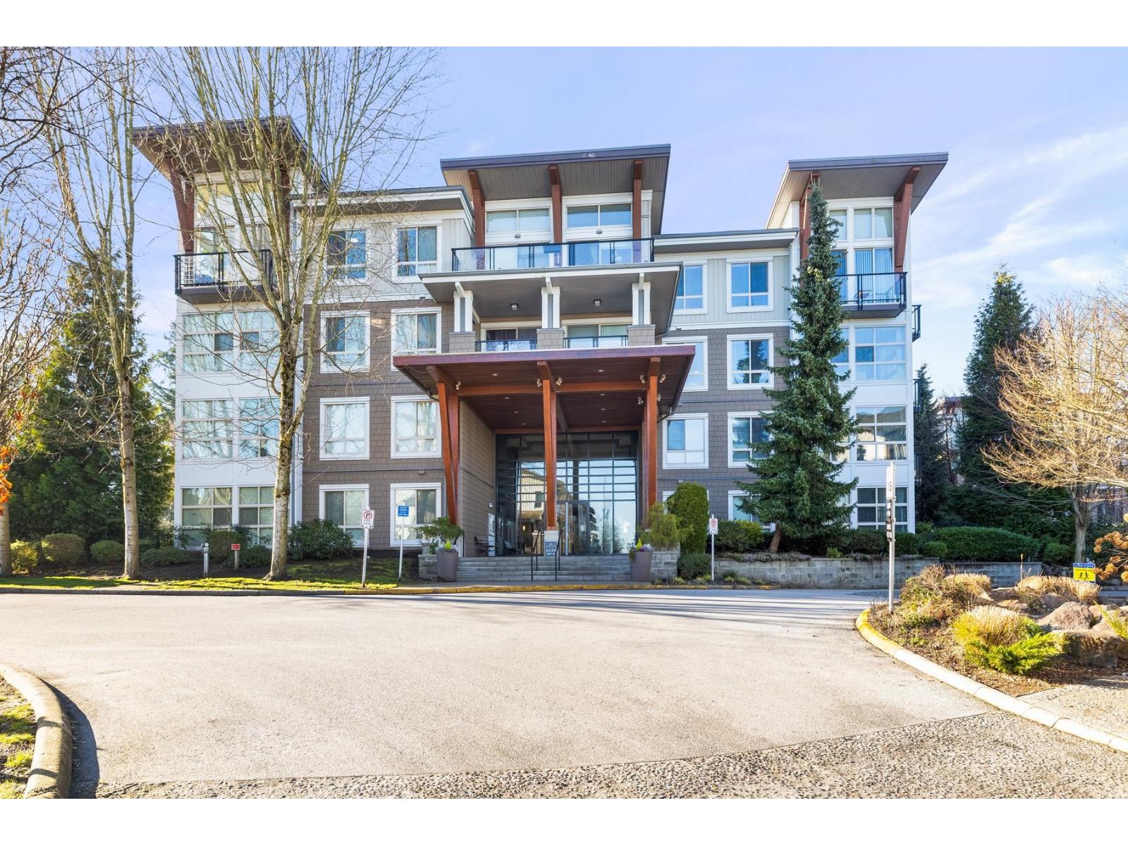 318 6628 120 Street, Surrey, British Columbia  V3W 1T7 - Photo 1 - R3082264