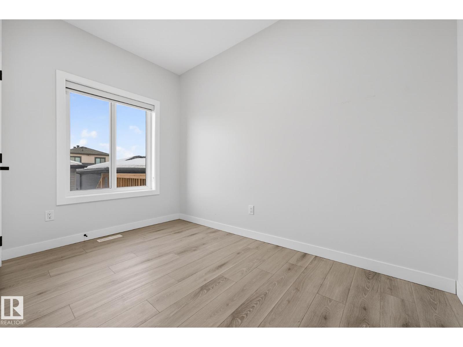 1141 Goldfinch Cres Nw, Edmonton, Alberta T5S 0R1 - Photo 10 - E4470777