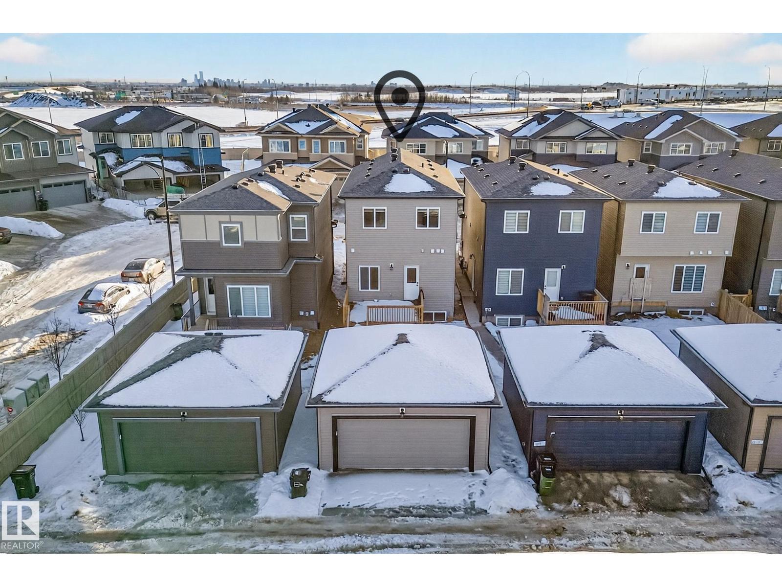 1141 Goldfinch Cres Nw, Edmonton, Alberta T5S 0R1 - Photo 4 - E4470777