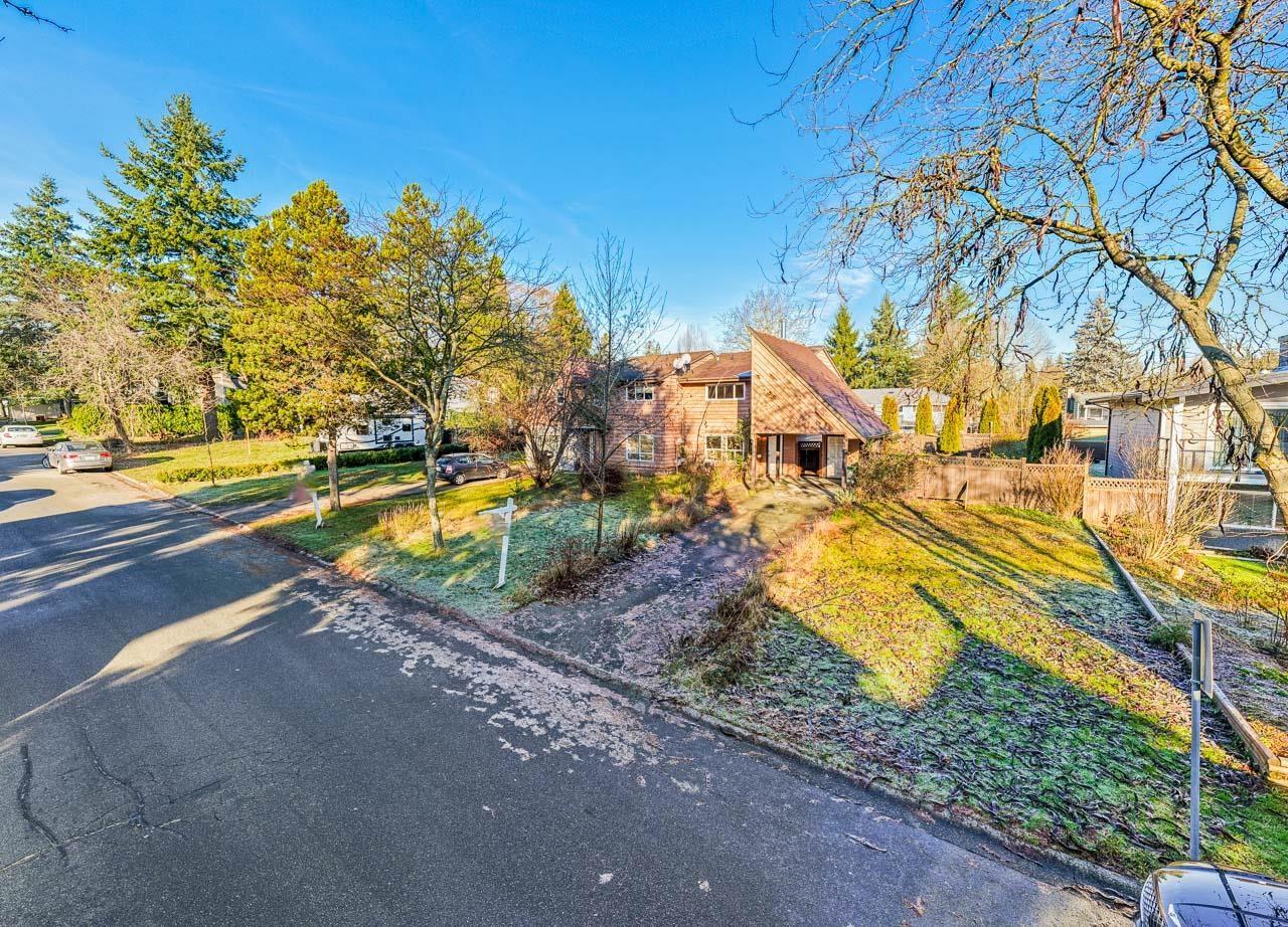 13127 Balloch Drive, Surrey, British Columbia  V3V 6Y2 - Photo 29 - R3062731