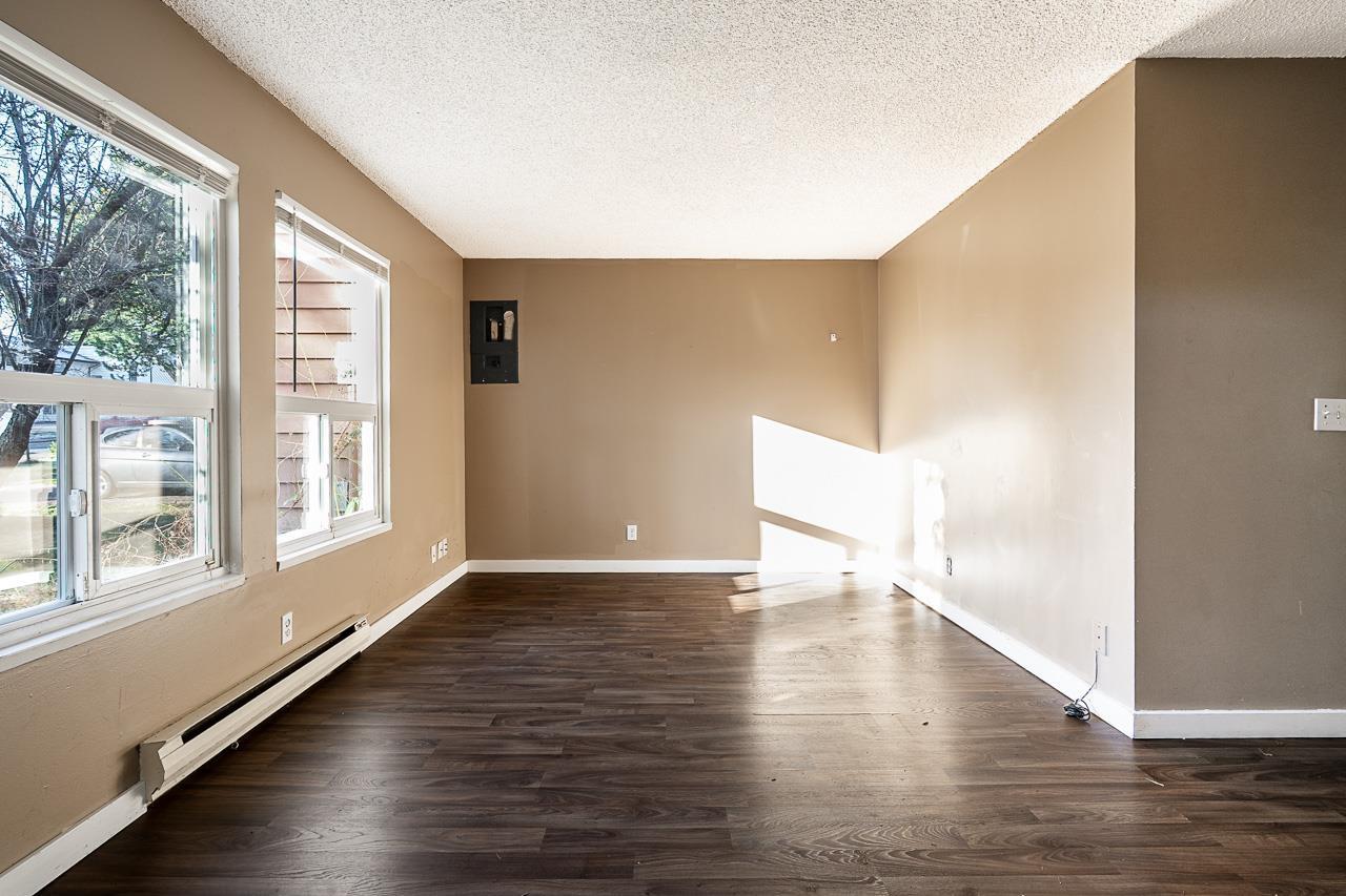 13127 Balloch Drive, Surrey, British Columbia  V3V 6Y2 - Photo 3 - R3062731