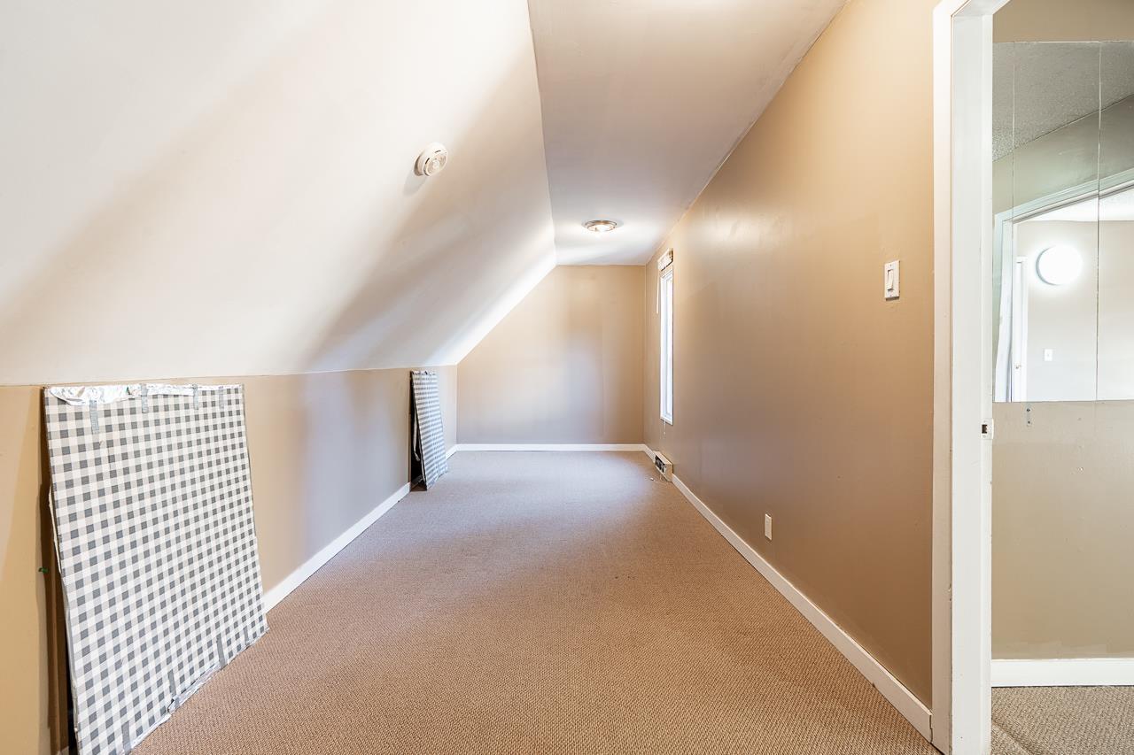 13127 Balloch Drive, Surrey, British Columbia  V3V 6Y2 - Photo 19 - R3062731