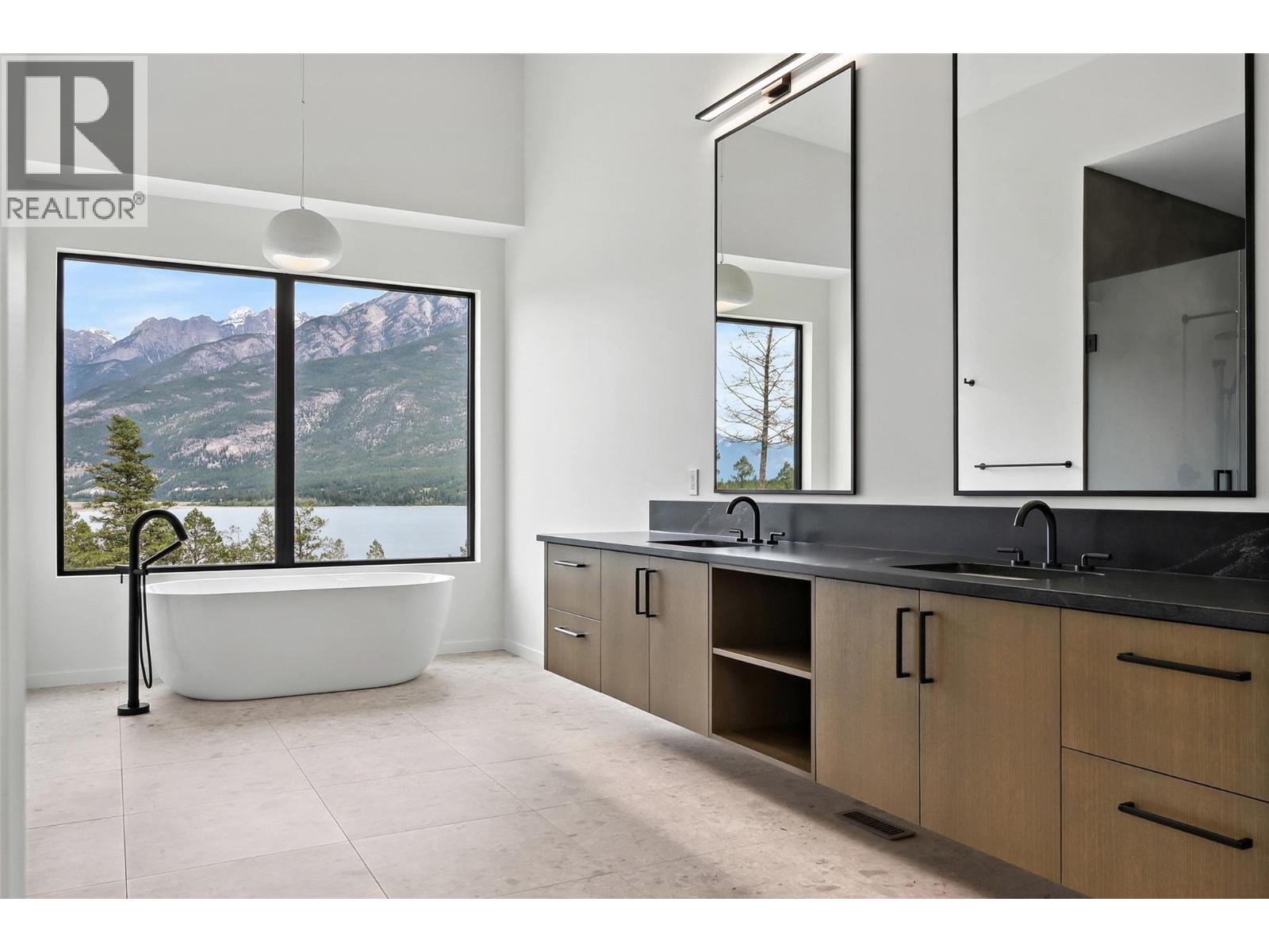 6200 Columbia Lake Road Unit# 4, Columbia Lake, British Columbia  V0B 1L2 - Photo 43 - 10347803