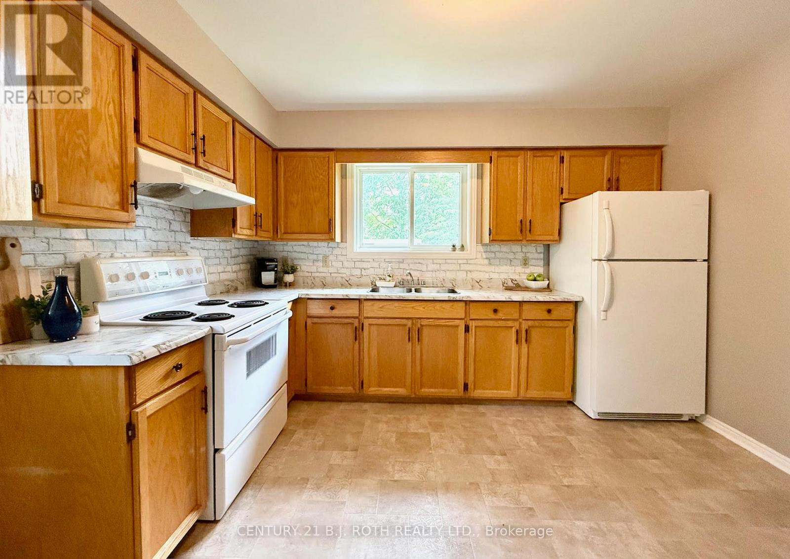 19 South Street, Orillia, Ontario  L3V 3T1 - Photo 14 - S12721560