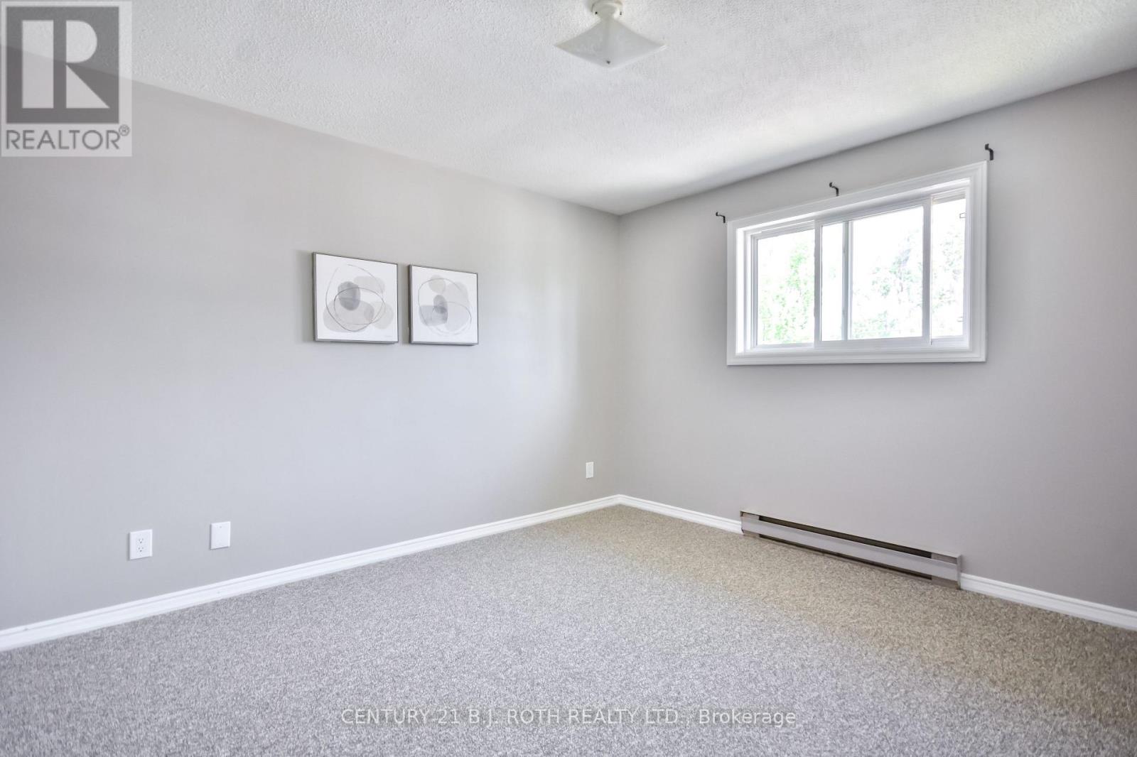 19 South Street, Orillia, Ontario  L3V 3T1 - Photo 19 - S12721560