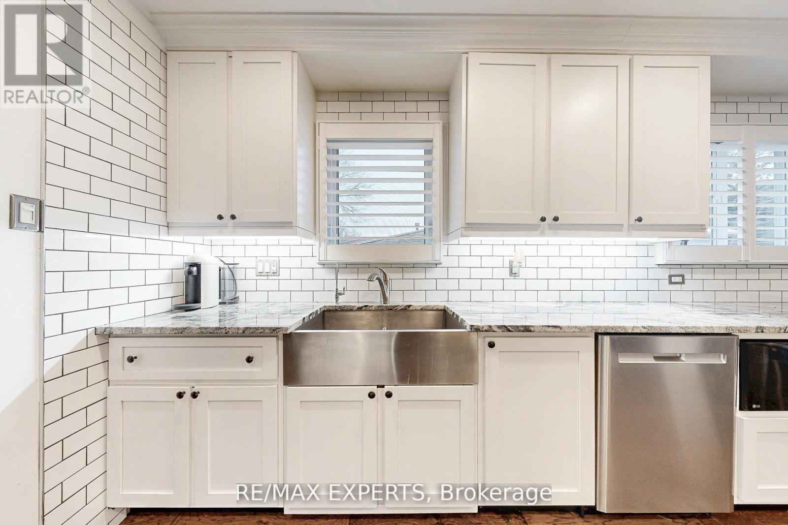 4323 Forsyth Boulevard, Burlington, Ontario  L7L 2M2 - Photo 8 - W12661566