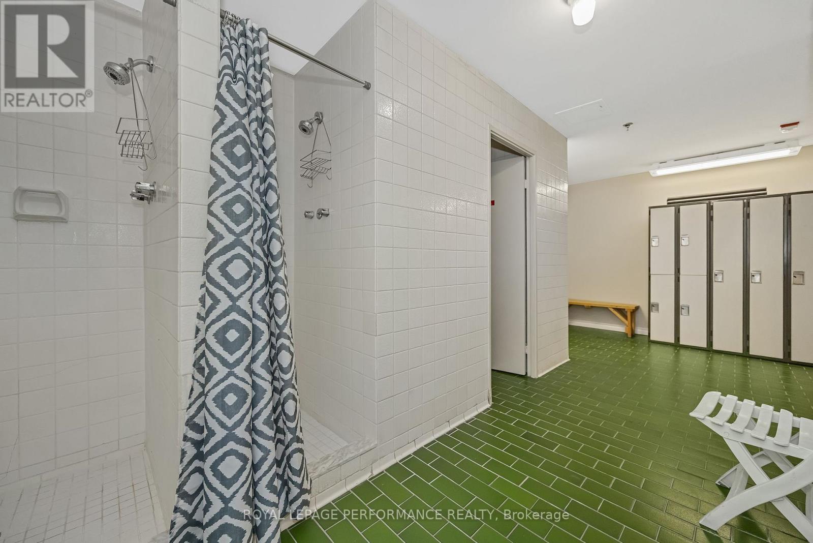 303 - 555 Brittany Drive, Ottawa, Ontario K1K 4C5 - Photo 28 - X12716802