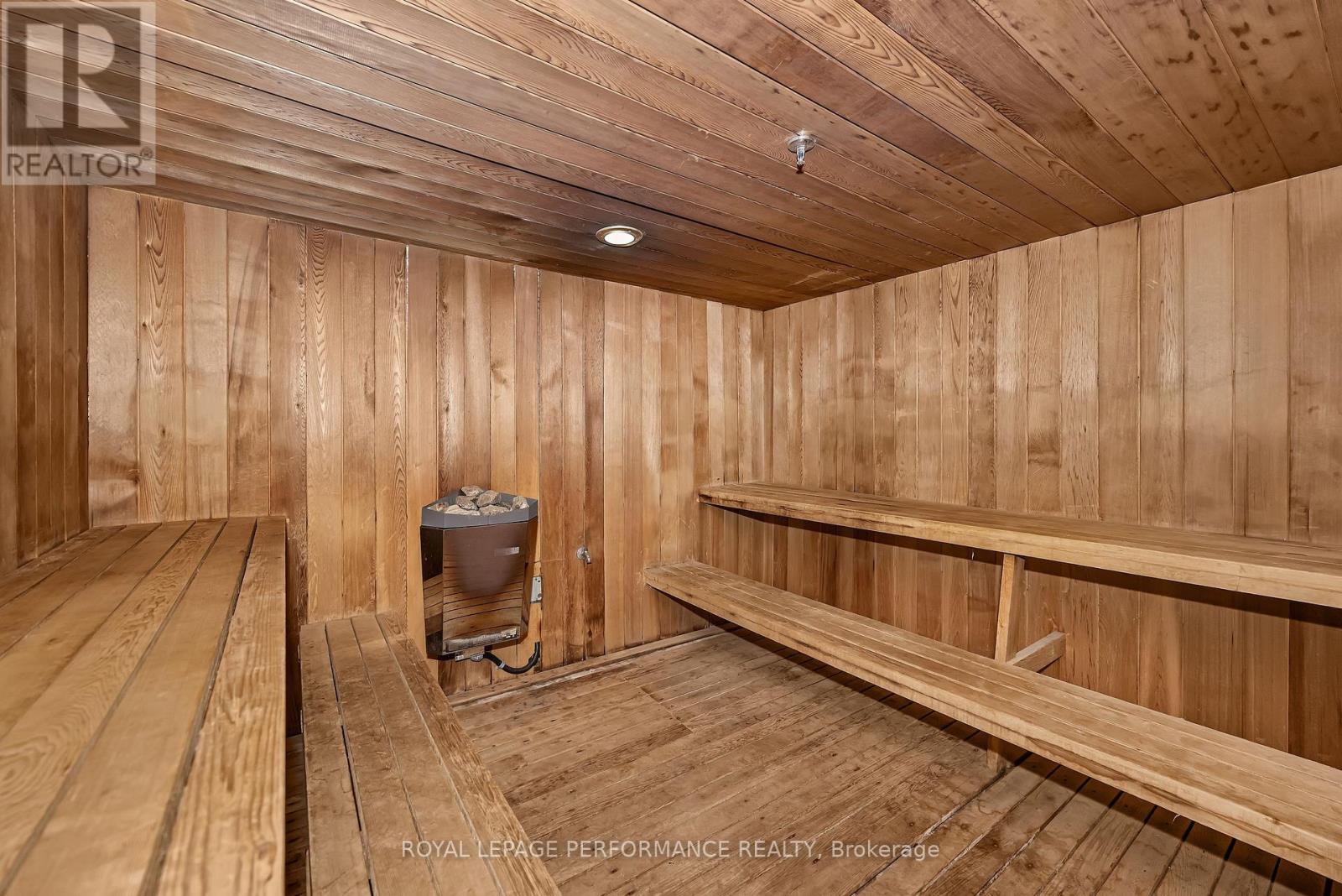 303 - 555 Brittany Drive, Ottawa, Ontario K1K 4C5 - Photo 29 - X12716802