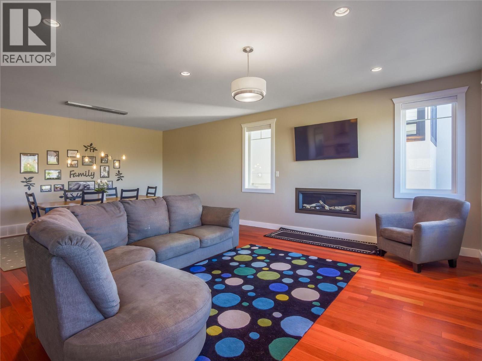 2478 Evergreen Drive, Penticton, British Columbia  V2A 9C7 - Photo 10 - 10373482