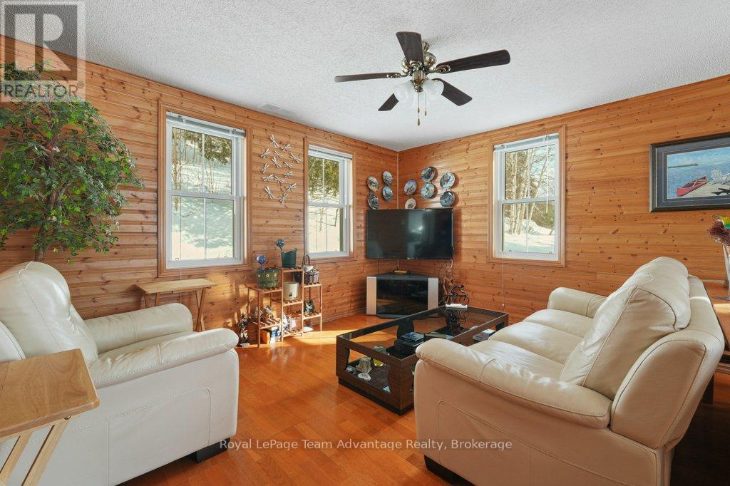 27 Burnside Bridge Road, Mcdougall, Ontario  P2A 2W9 - Photo 17 - X12721810