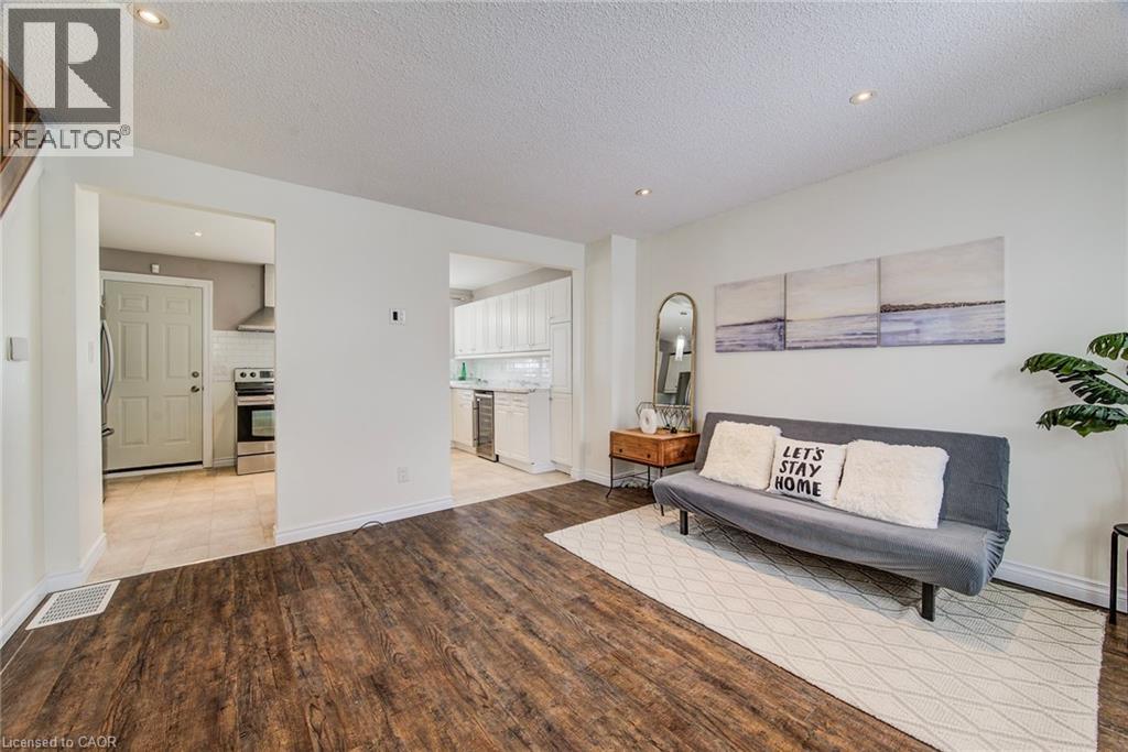 164 Jansen Avenue Unit# 15, Kitchener, Ontario  N2A 2L7 - Photo 11 - 40800427