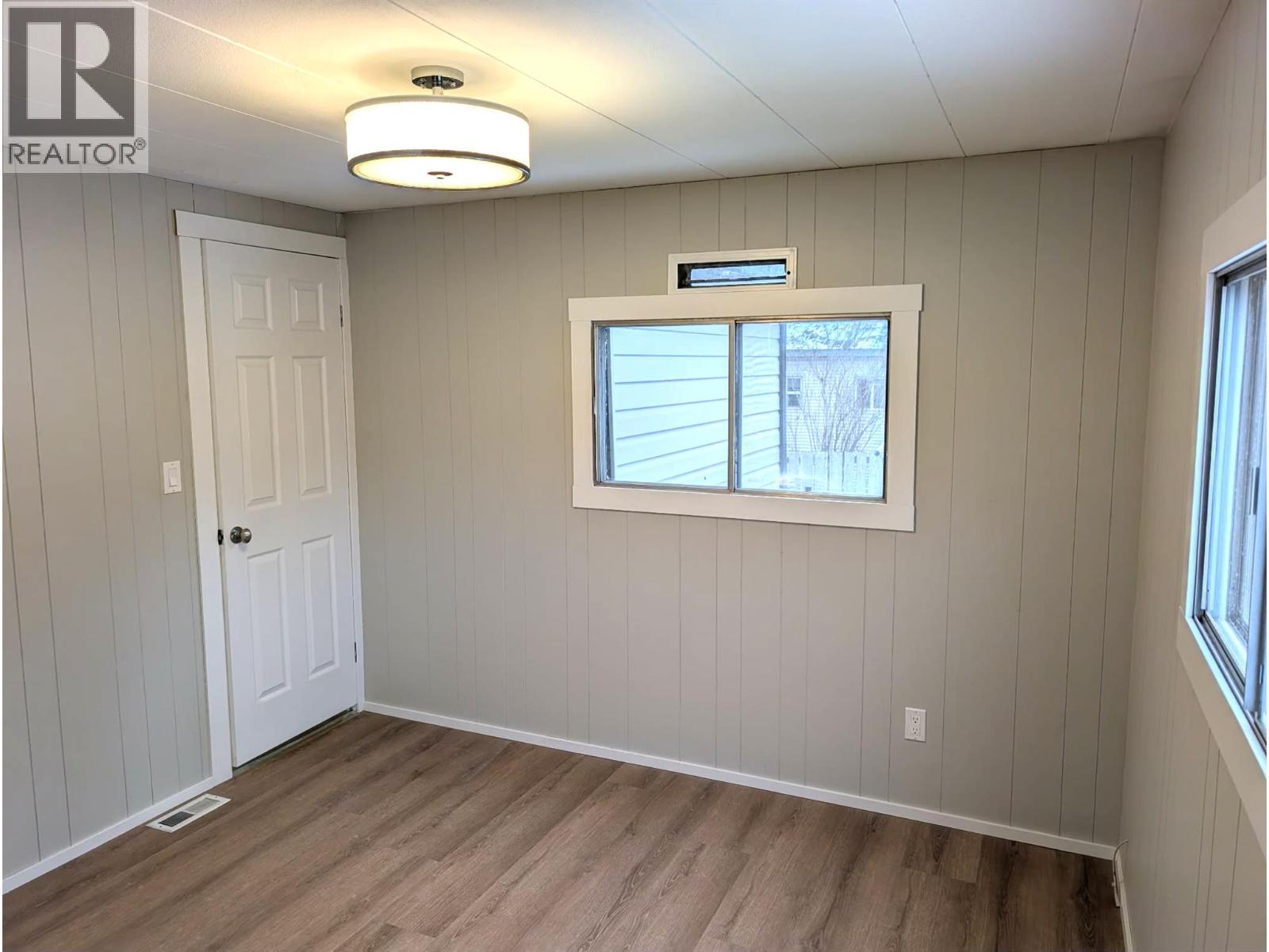 446 Mabel Lake Road Unit# E9, Lumby, British Columbia  V0E 2G5 - Photo 19 - 10373150