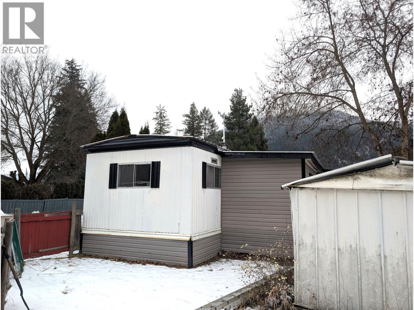 446 Mabel Lake Road Unit# E9, Lumby, British Columbia  V0E 2G5 - Photo 28 - 10373150