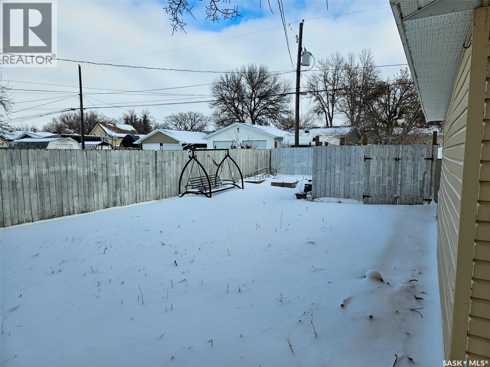 251 5th Avenue Se, Swift Current, Saskatchewan  S9H 3M9 - Photo 14 - SK027253