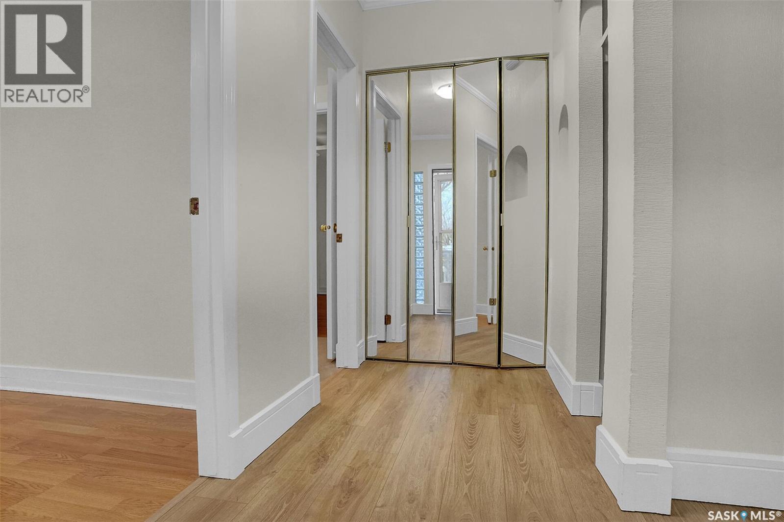 2826 23rd Avenue, Regina, Saskatchewan  S4S 1E6 - Photo 5 - SK027247