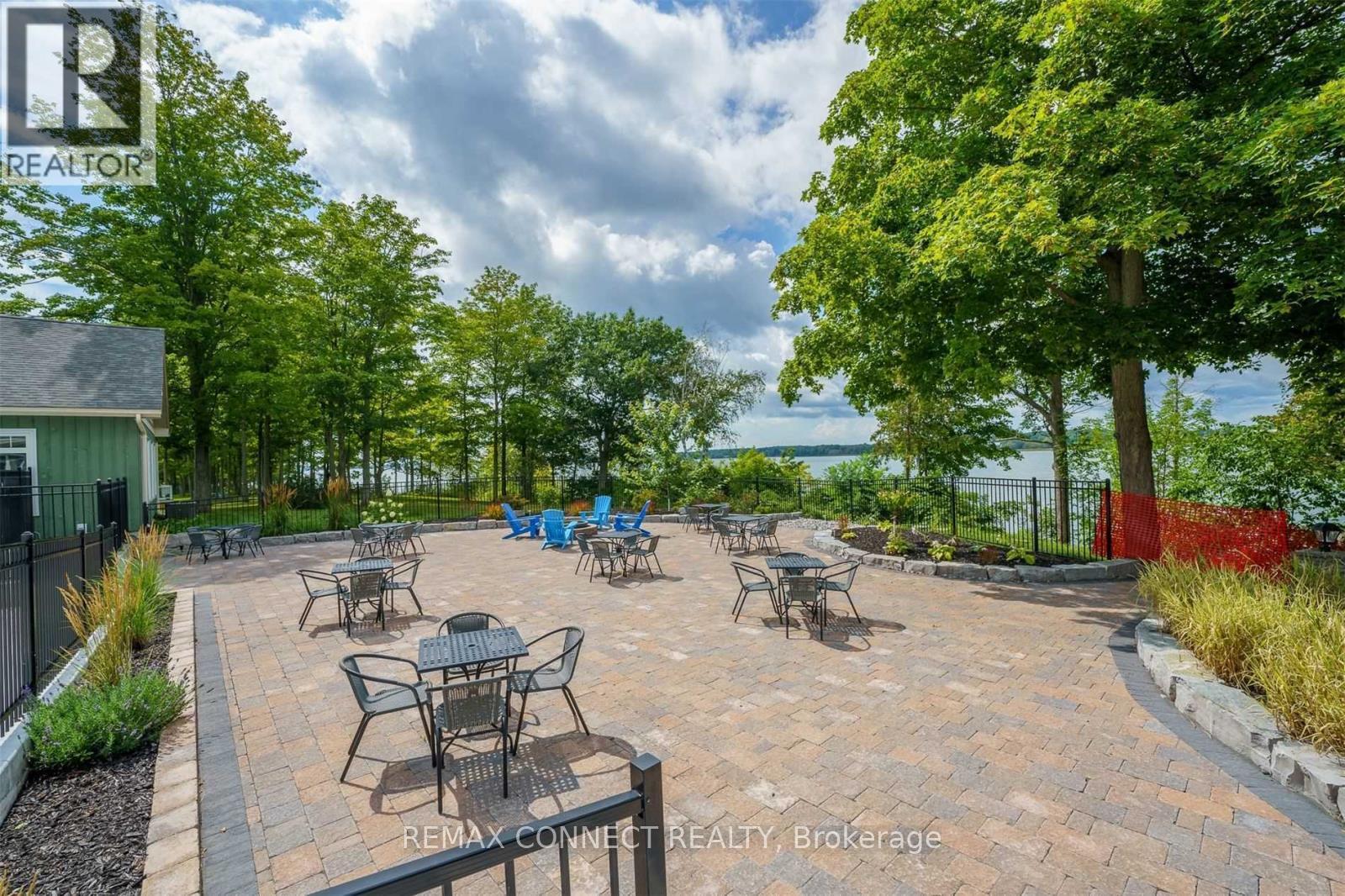 74 - 18 Natures Lane, Prince Edward County, Ontario  K0K 1P0 - Photo 36 - X12480375