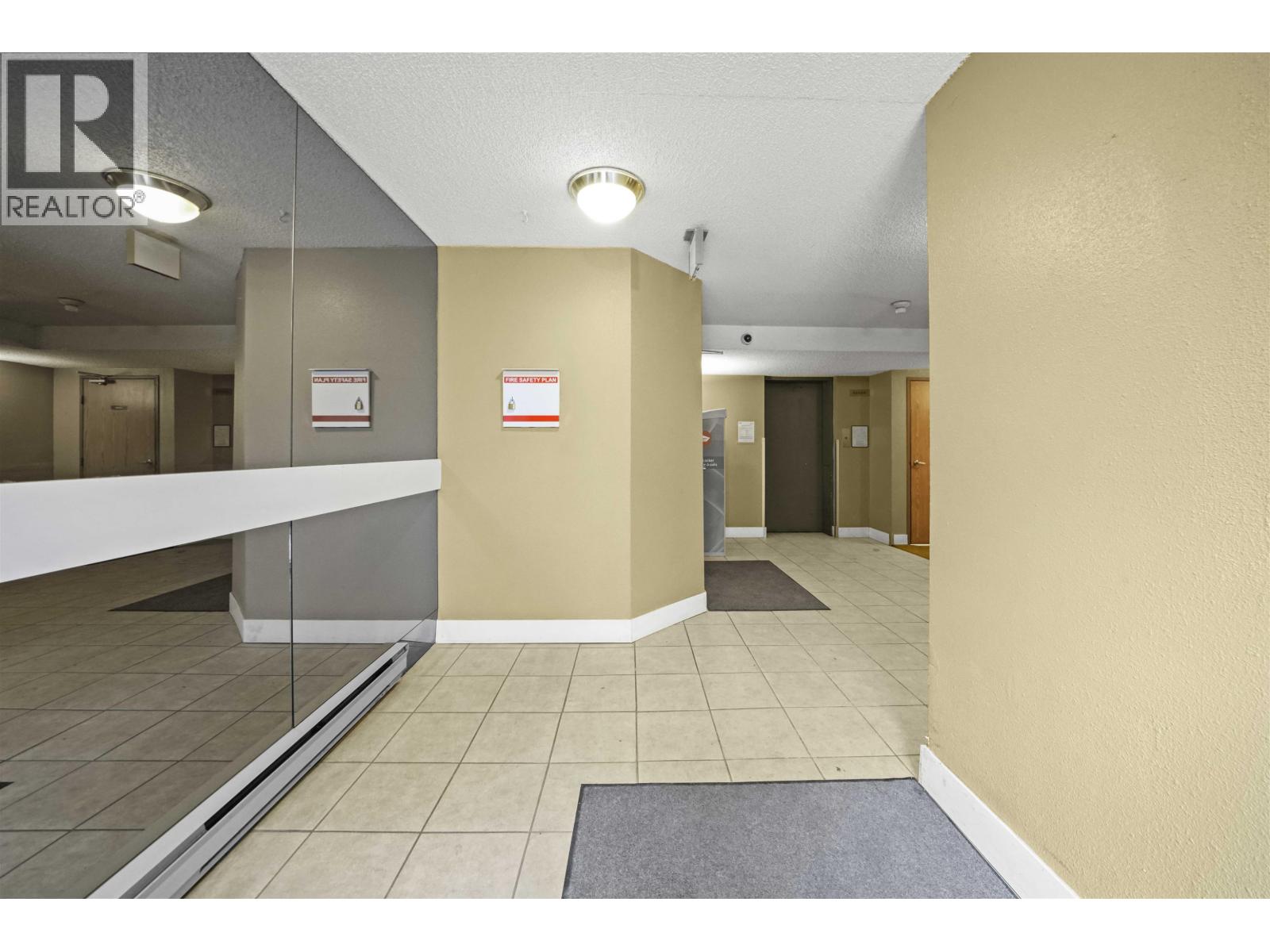 203 9584 Manchester Drive, Burnaby, British Columbia  V3N 4R1 - Photo 20 - R3082277