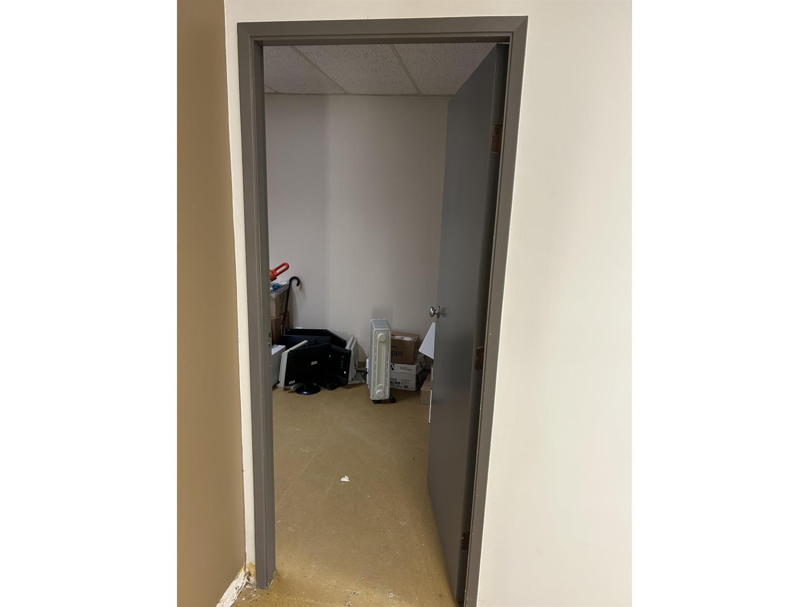 101 13798 94a Avenue, Surrey, British Columbia  V3V 1N1 - Photo 3 - C8075266