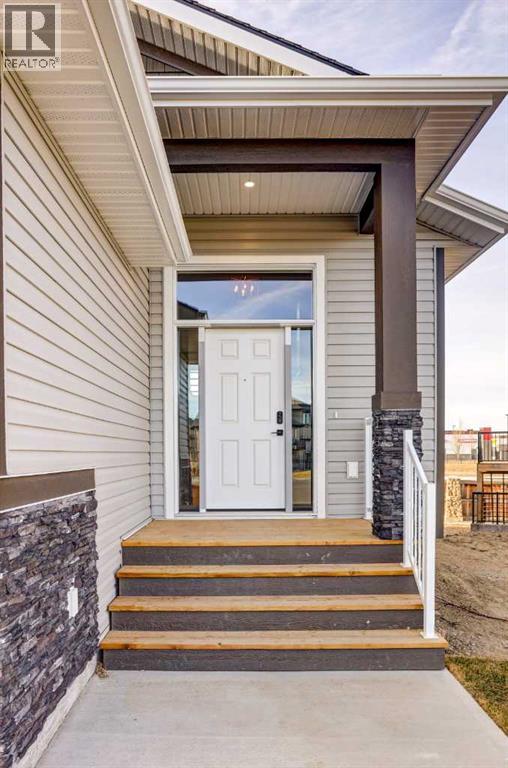 413 Rivergrove Chase W, Lethbridge, Alberta T1K 8E9 - Photo 3 - A2276215
