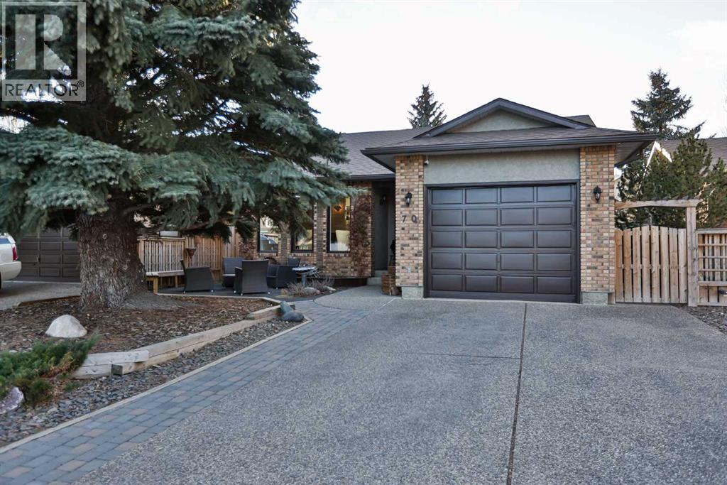 70 Sherwood Boulevard W, Lethbridge, Alberta