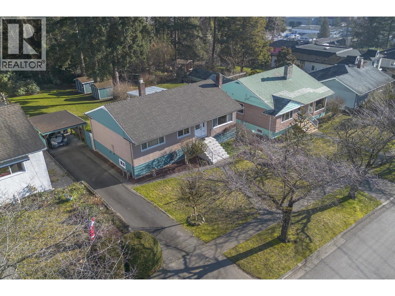 8222 Joffre Avenue, Burnaby, British Columbia  V5J 3L3 - Photo 30 - R3082293