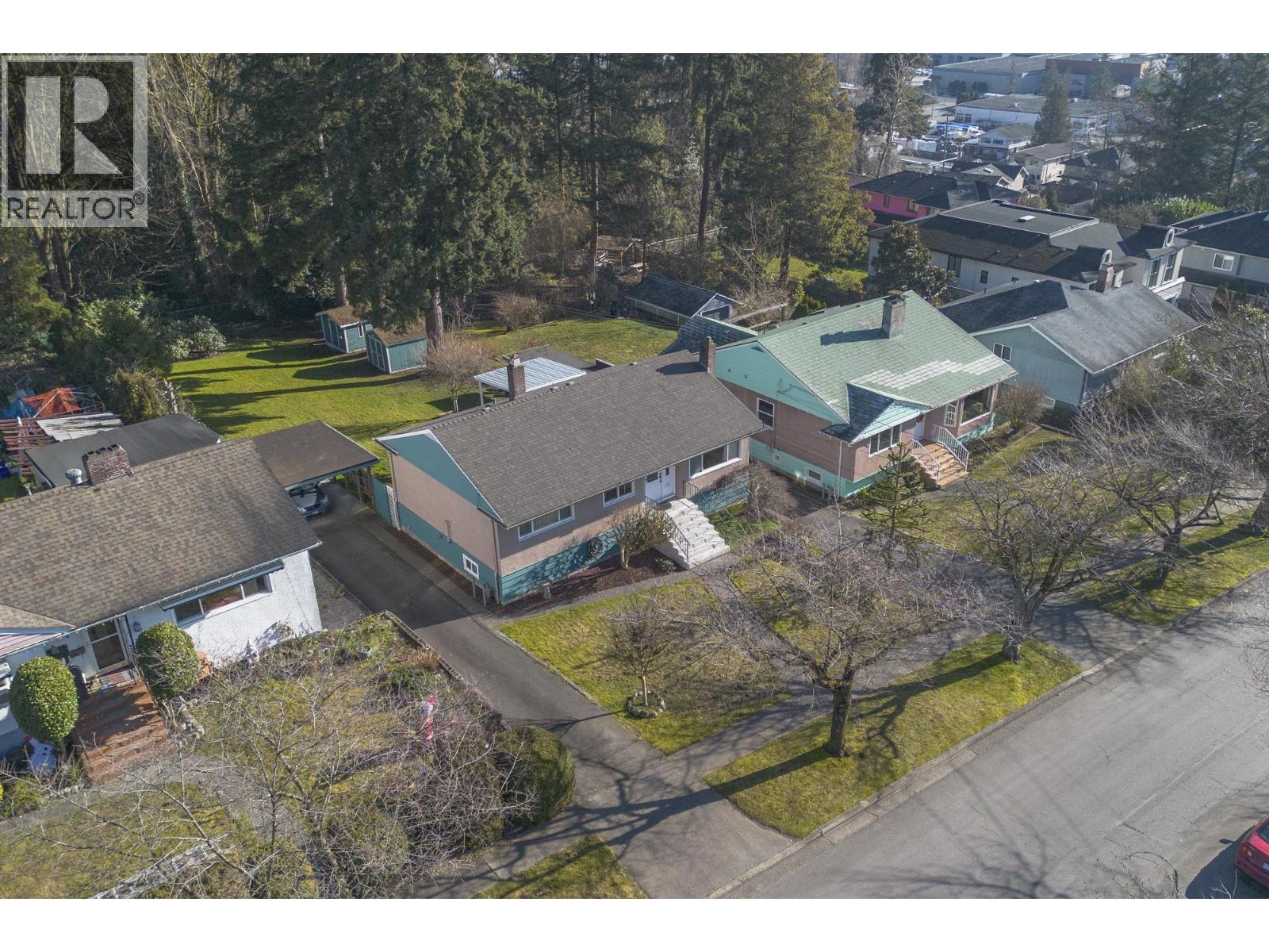 8222 Joffre Avenue, Burnaby, British Columbia  V5J 3L3 - Photo 31 - R3082293