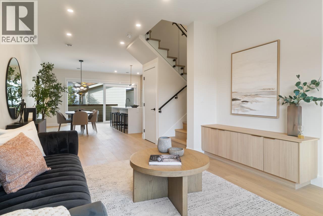 1937 Templeton Drive, Vancouver, British Columbia  V5N 4V9 - Photo 4 - R3082296