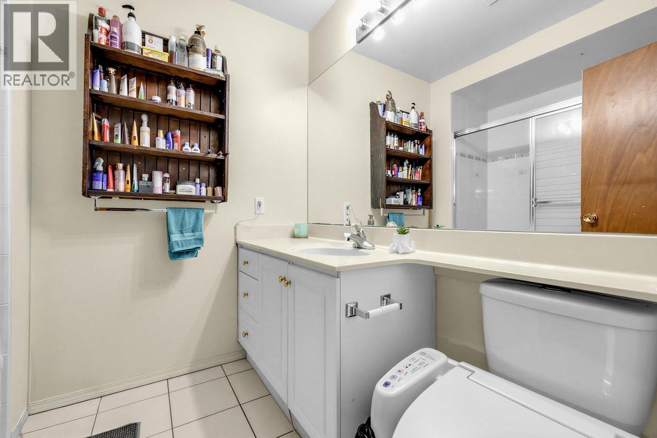 7674 Burris Street, Burnaby, British Columbia  V5E 1Z3 - Photo 14 - R3082307