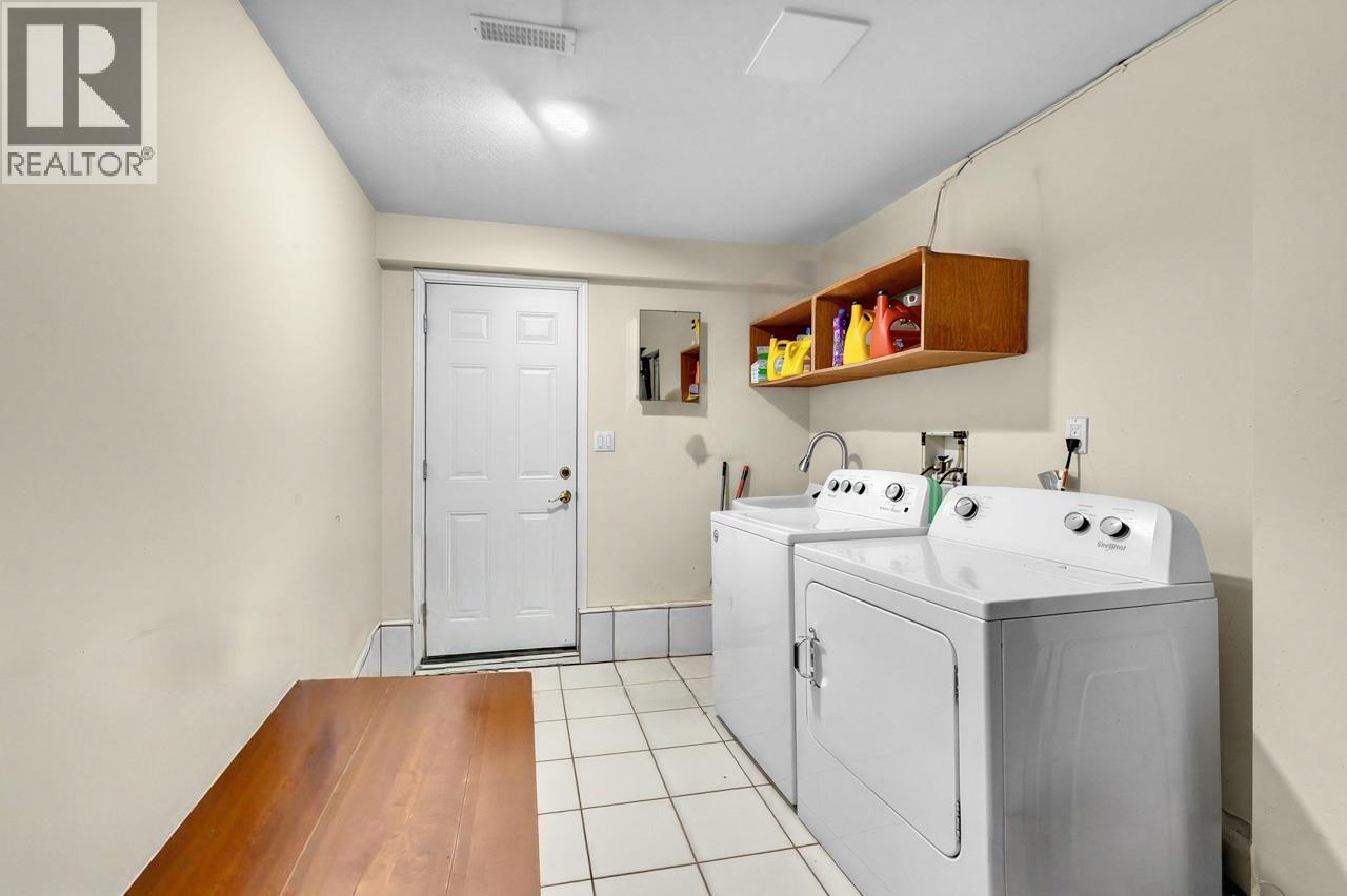 7674 Burris Street, Burnaby, British Columbia  V5E 1Z3 - Photo 19 - R3082307