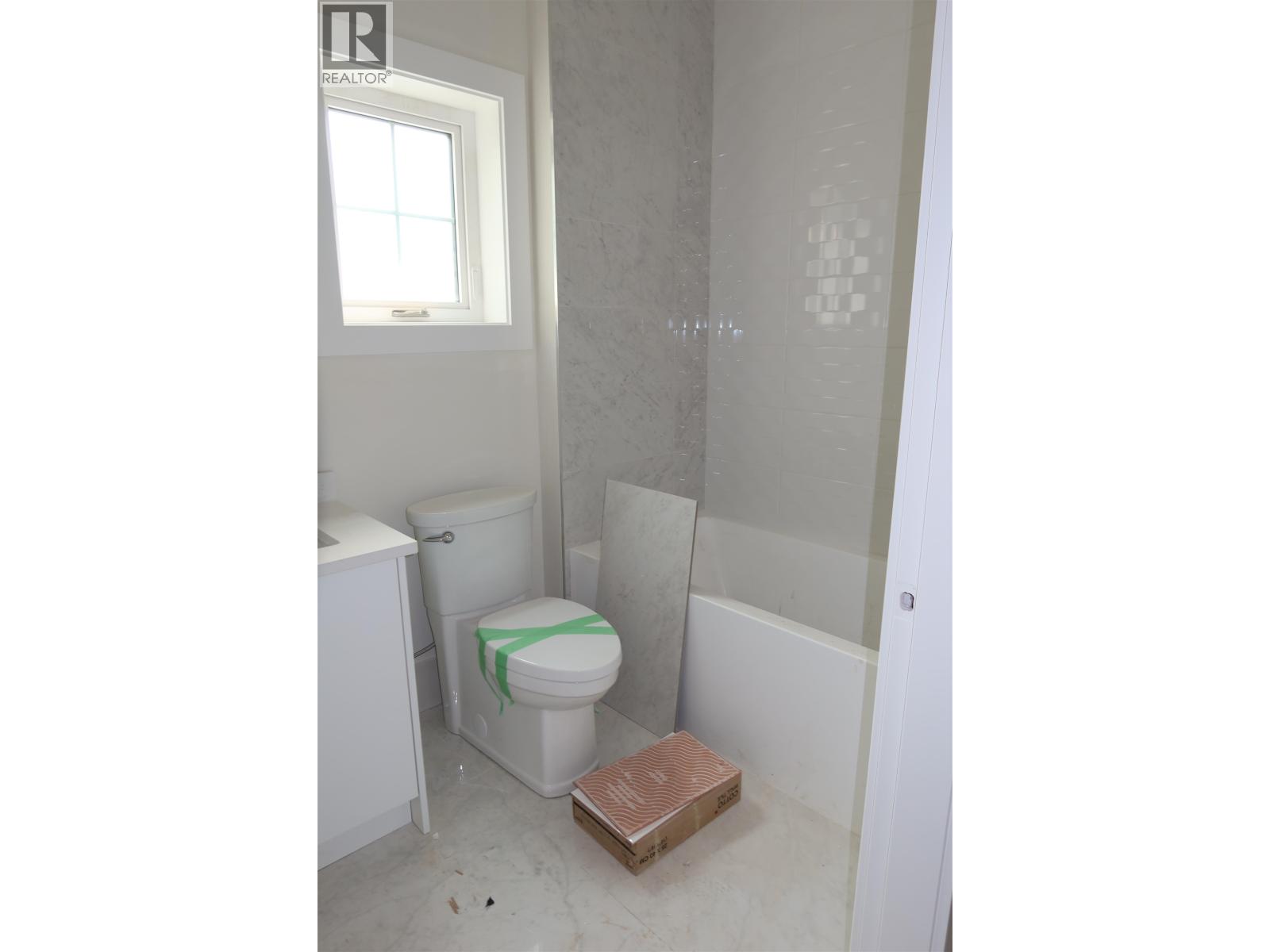 970 Park Drive, Vancouver, British Columbia  V6P 2J4 - Photo 8 - R3082311